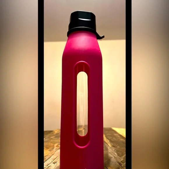 Takeya Glass Water Bottle with Silicone Sleeve, PINK HYDRATION TUMBLER - Picture 2 of 7